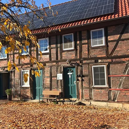 Gaestehaus 汽车旅馆 *