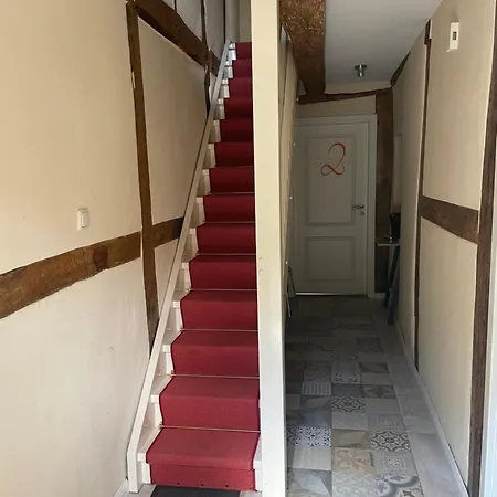 Gaestehaus 汽车旅馆 Rennau